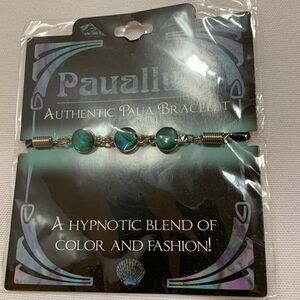Pauallure Authentic Paua bracelet.  A hypnotic blend of color & fashion